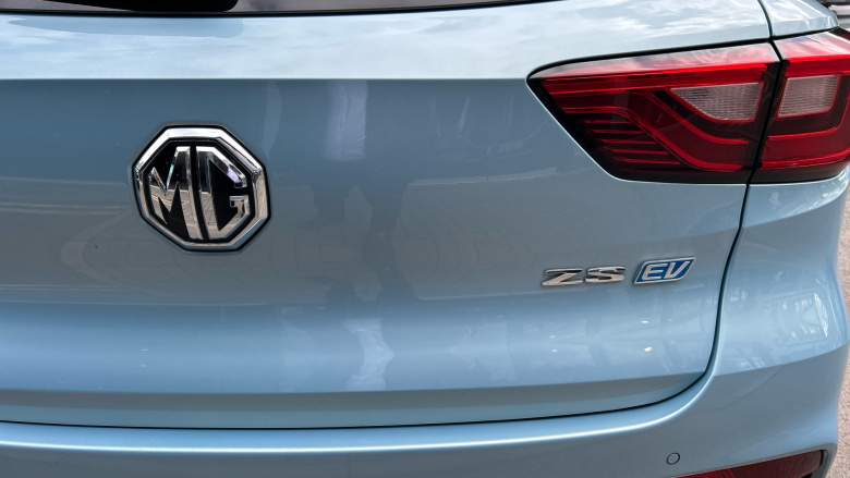 MG Zs 105kW Exclusive EV 45kWh 5dr Auto Electric Hatchback